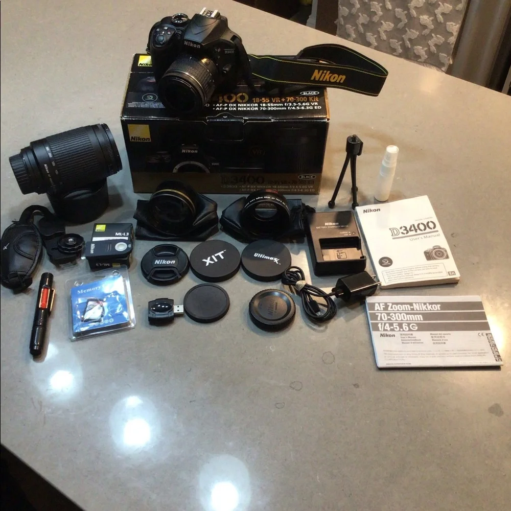 Nikon camera d3400